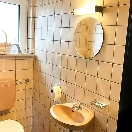 Erholen Groeningen, Grosses 3 Schlafzimmer Mit Balkon Satteldorf